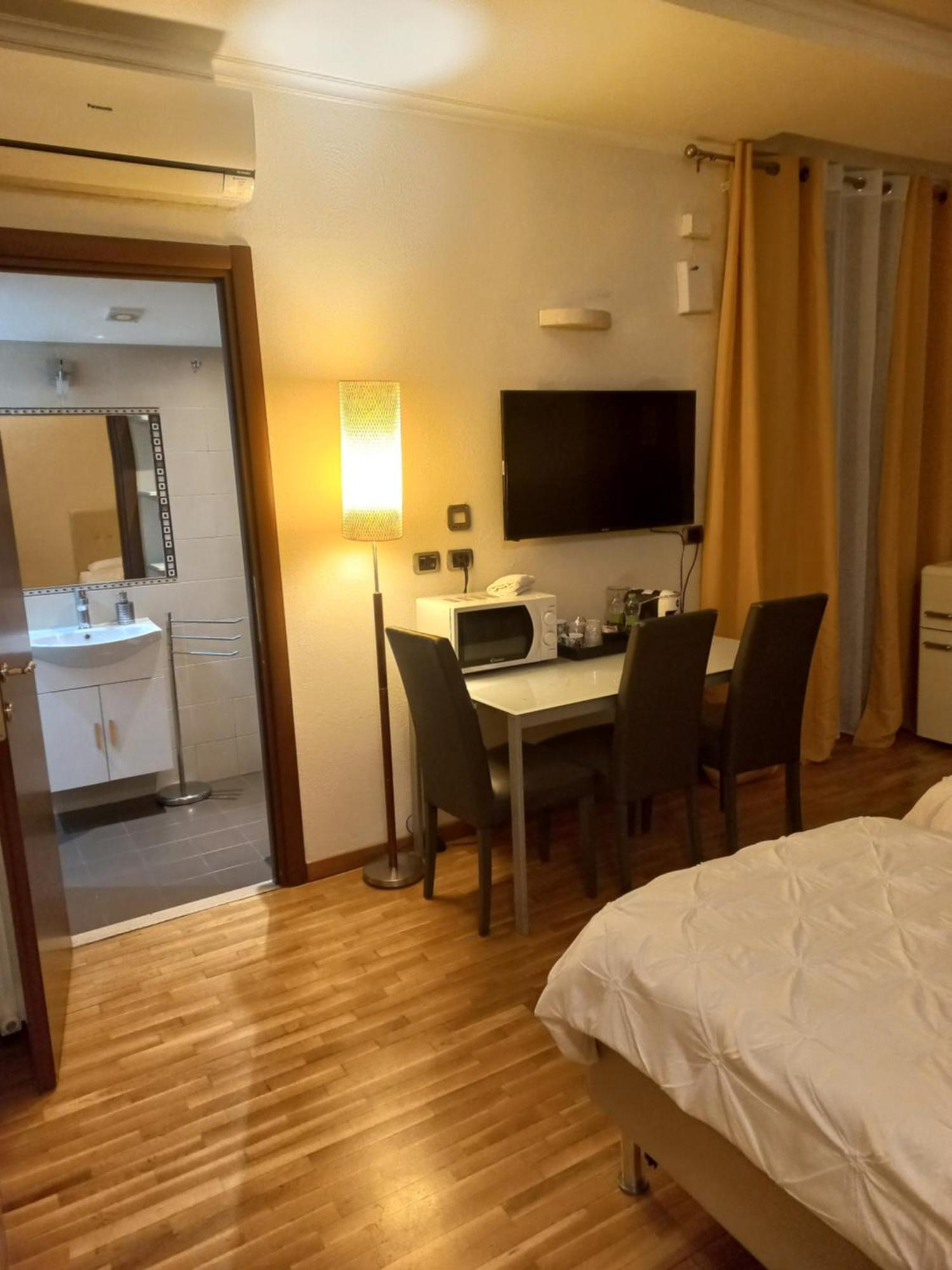 Stefano House Appartamento Fontana Di Trevi 罗马 客房 照片