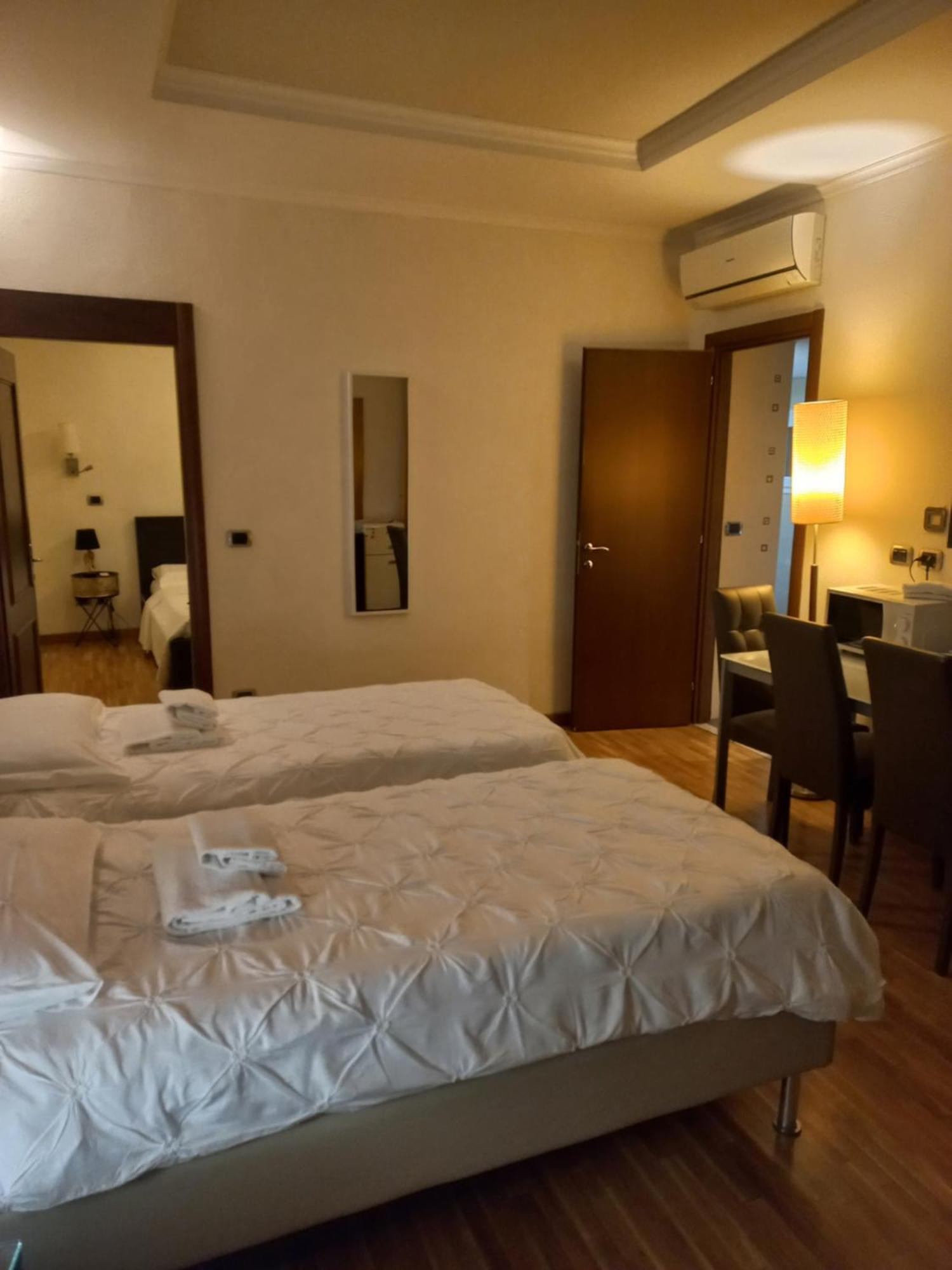 Stefano House Appartamento Fontana Di Trevi 罗马 客房 照片